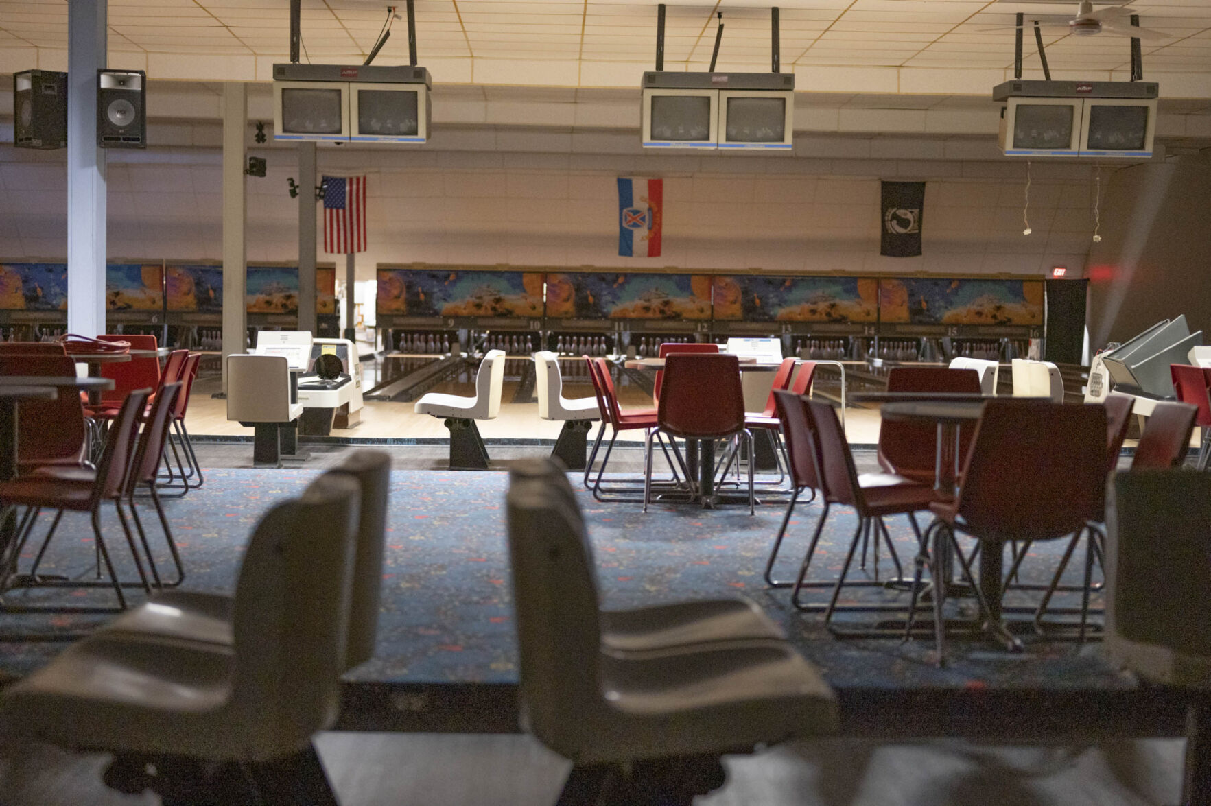 Bowling alleys anxious to get rolling